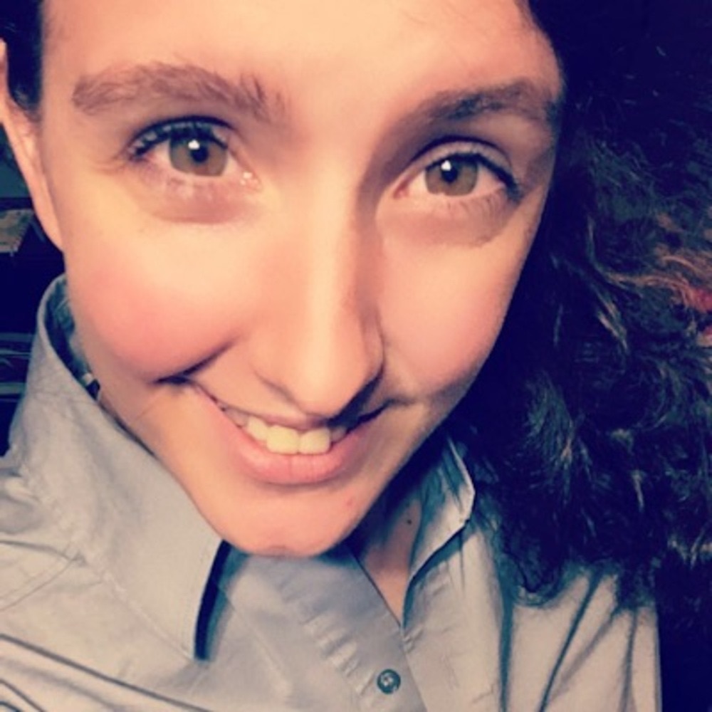 Meet your Posher, Caitlin